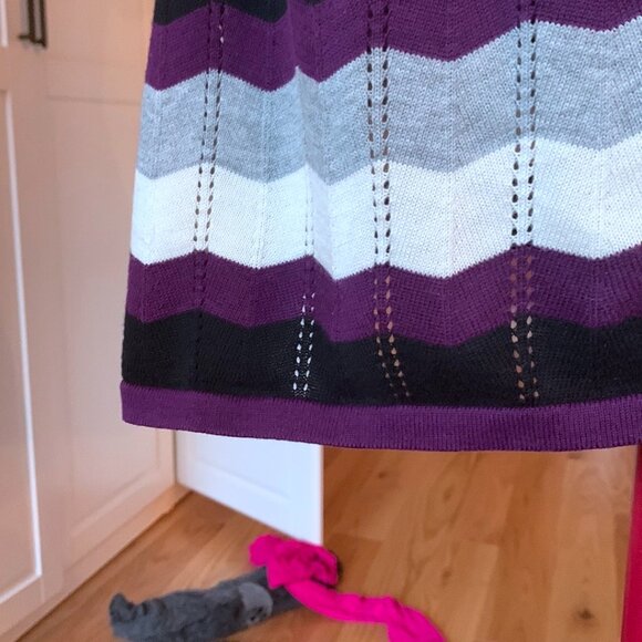 H&M Striped Zig-Zag Knit Dress – Purple Grey White Black Size: M (Fits M–L) - Picture 8 of 11